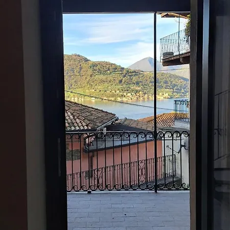 Διαμέρισμα Lakely Nest *